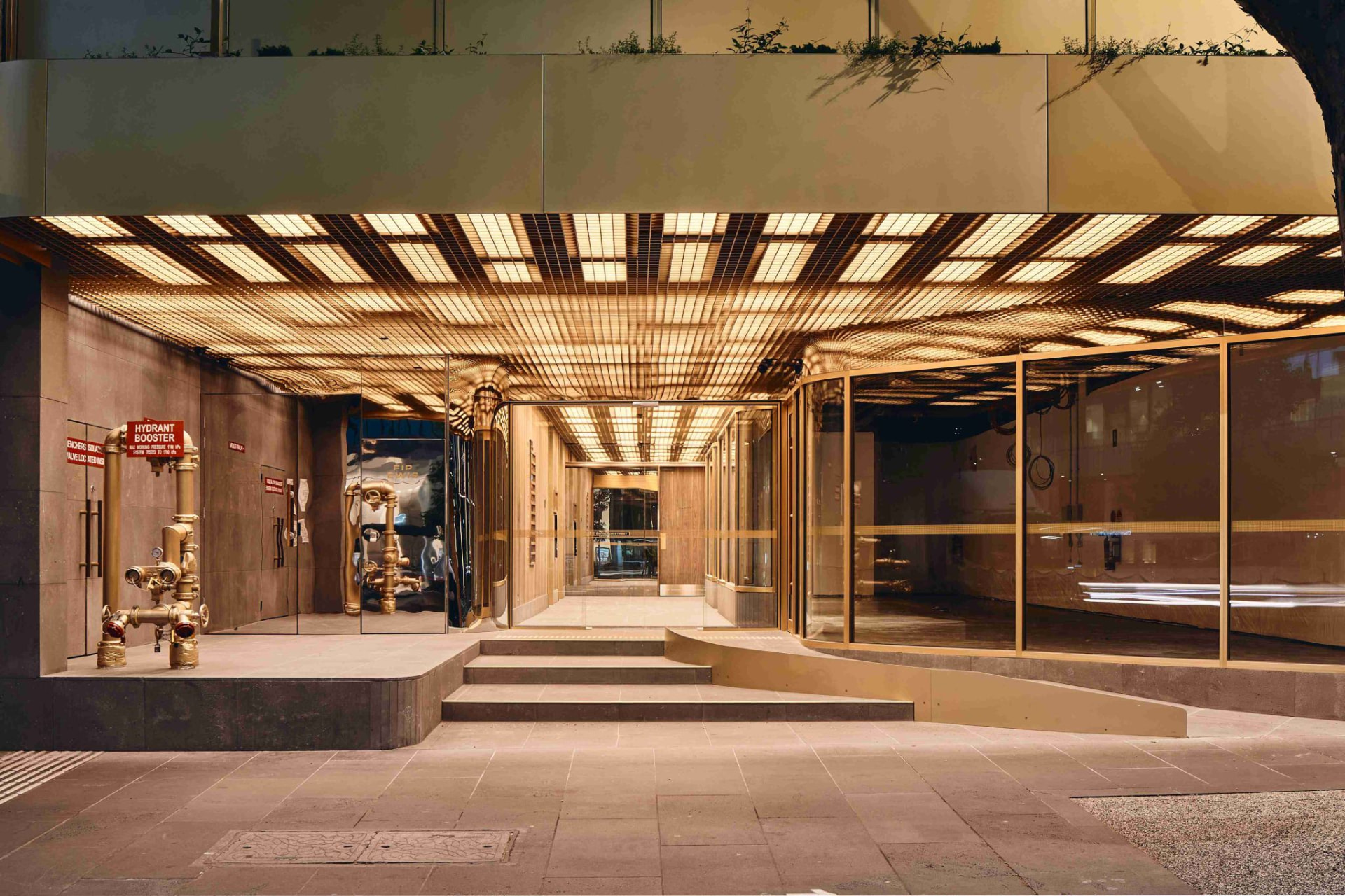 124 Exhibition Street