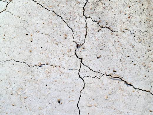 Minor recurring crack in a masonry wall