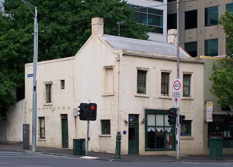 Heritage House Cracks: Why Underpinning Didn't Stop the Movement